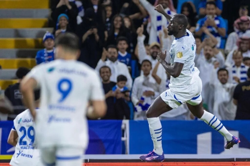 Buteur, Kalidou Koulibaly participe à la victoire d’Al Hilal face à Al Khouloud