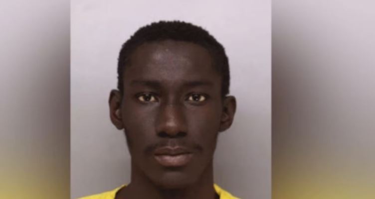 Usa : un Sénégalais agresse un chauffeur, tente de voler un bus, couvre de bisous une jeune dame  et se retrouve en prison avec une caution de plus de 20.000 dollars à payer