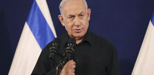 “Un incident grave”: deux fusées éclairantes atterrissent devant la résidence privée de Netanyahu