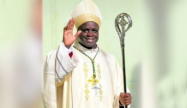 MONSEIGNEUR JEAN BAPTISTE VALTER MANGA NOUVEAU PASTEUR DU DIOCÈSE DE ZIGUINCHOR : « Notre génération a été celle de la guerre... laissons à la nouvelle génération une demeure pacifiée »