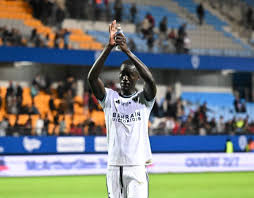 PARIS FC  Mamadou Moustapha Mbow rêve de « jouer et gagner la Can » avec les Lions