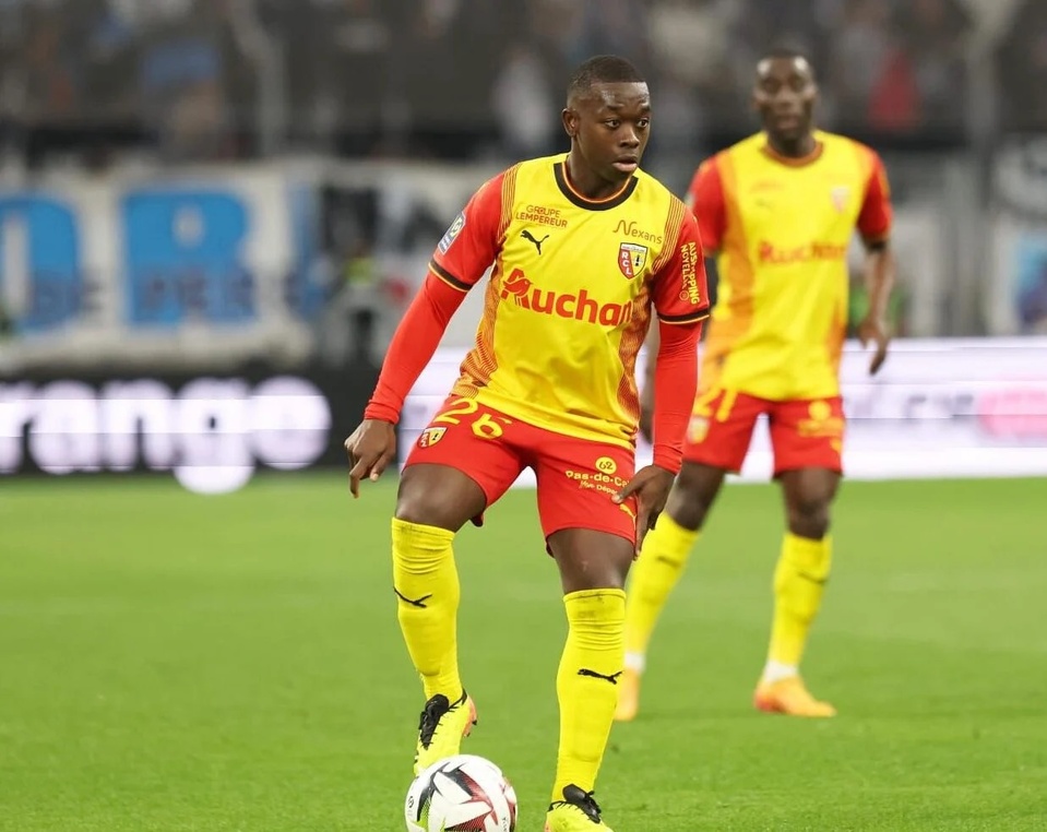 RC Lens : Nampalys Mendy poussé vers la sortie, plusieurs clubs se montrent intéressés