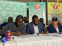 SIGNATURE DE CONVENTION : Carabao s'engage dans le foot sénégalais et met 20 millions F Cfa sur la table de la ligue Pro