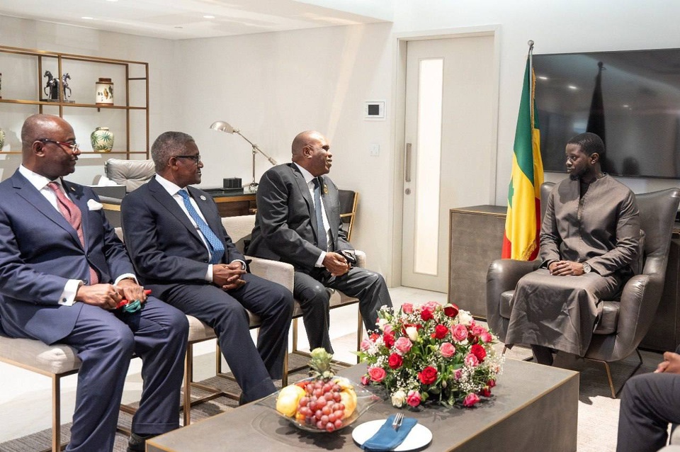 SOMMET DE L’UNION AFRICAINE : Le Président Bassirou Diomaye Faye a reçu Aliko Dangote et Dr. Okey Oramah (Afreximbank)