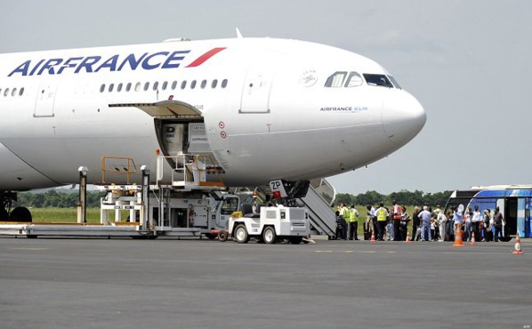 Air France menace de ne pas atterrir à l'AIBD... Ces couacs que les autorités cachent...