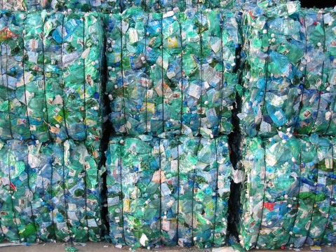 RECUPERATION DES DECHETS PLASTIQUES: 25 millions déboursés par la société Kirène en appui à la société Proplast