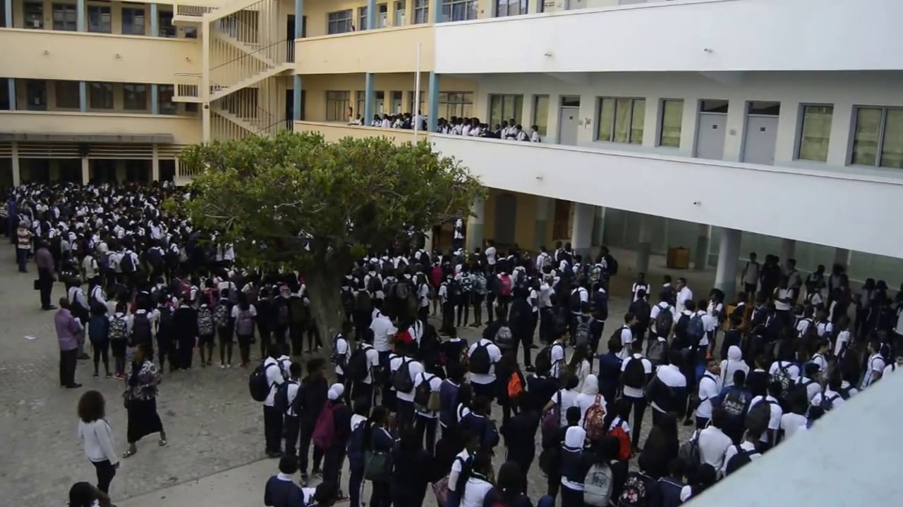 L’INSTITUT SAINTE JEANNE D’ARC: le personnel accuse la direction de discrimination, de racisme et de tâtonnement