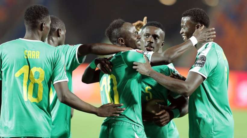 OUGANDA-SENEGAL (0-1) : LE SENEGAL FACE AU BENIN MERCREDI : Grâce à un but de Mané, Les Lions filent en quart de de finale