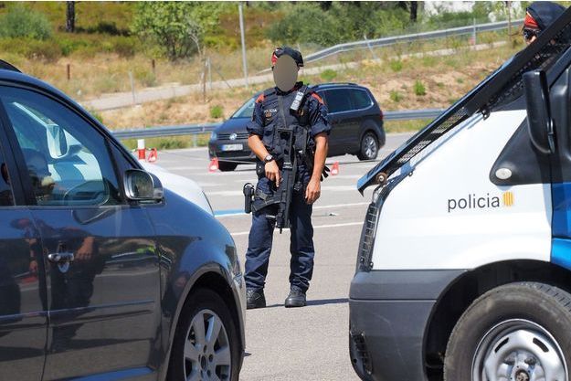 APRES AVOIR TABASSÉ 7 POLICIERS : Pape Gora Ndoye, un ancien militaire, expulsé d’Espagne