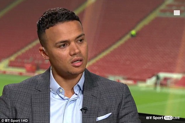 JERMAINE JENAS ANCIEN ATTAQUANT ANGLAIS PREND PARTI POUR LE LION : «La réaction de Sadio Mané m’a plu, Salah doit passer la balle»