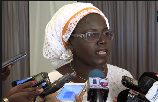 Accouchement: la ministre du commerce Aminata Assome Diatta a aeu un mignon petit bébé