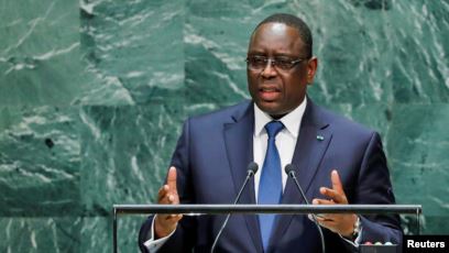 PRIVILEGE DE JURIDICTION, DEJUDICIARISATION, REGLEMENT DES LITIGES FONCIERS: Macky Sall gâte les notaires du Sénégal