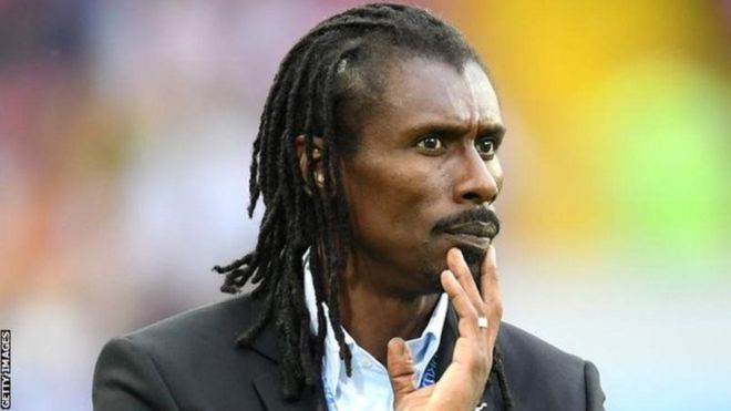 Refus de sélectionner les lions des championnats moins cotés: Le monde du foot tacle Aliou Cissé