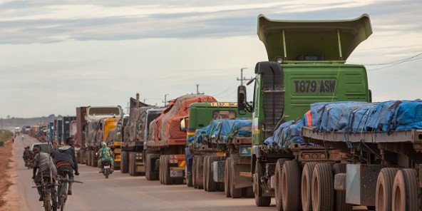 INCIDENT ENTRE LE SÉNÉGAL ET LA GAMBIE: Les transporteurs gambiens interdisent aux véhicules de transport sénégalais le territoire gambien