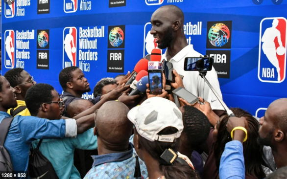 TACKO FALL CONSEILLE AUX FANS D’EVITER LA PANIQUE : «Restez chez vous et lavez-vous les mains»