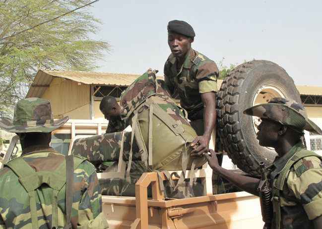 L’armée installe un hôpital mobile à Touba