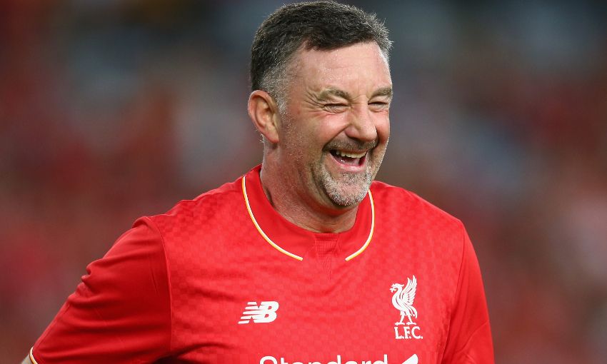 John Aldridge demande à Sadio de ne pas répéter l'erreur de Coutinho: «Sadio Mané a autant de chances de gagner le Ballon d’or à Liverpool que partout ailleurs»