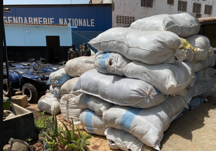 La gendarmerie saisit 15 tonnes de tabac d’une valeur de 67,5 millions de F Cfa