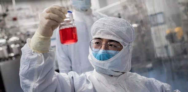 Virus : En Chine, le vaccin se fabrique déjà à grande échelle