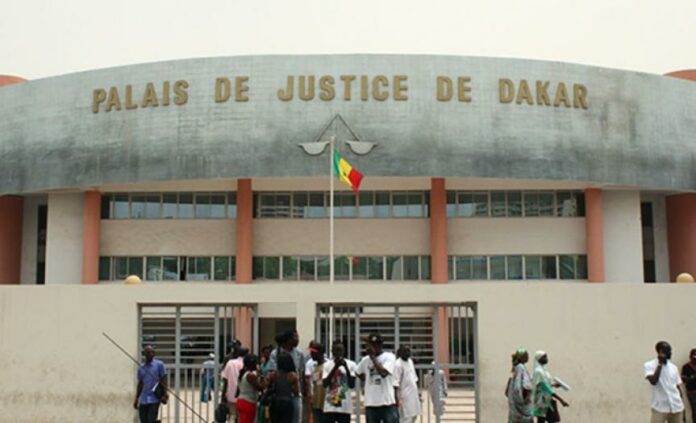 Sur instigation de Cheikh Mbacké Niang: Ibrahima Thiombane, 16 ans, vole les bijoux en or de sa mère pour faire la noce avec les filles en louant appartements et véhicules de luxe