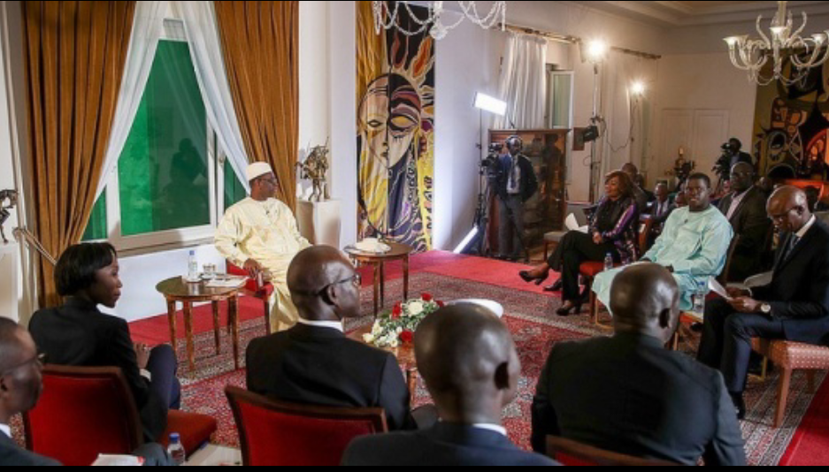 MACKY FACE À LA PRESSE, CE 31 DÉCEMBRE