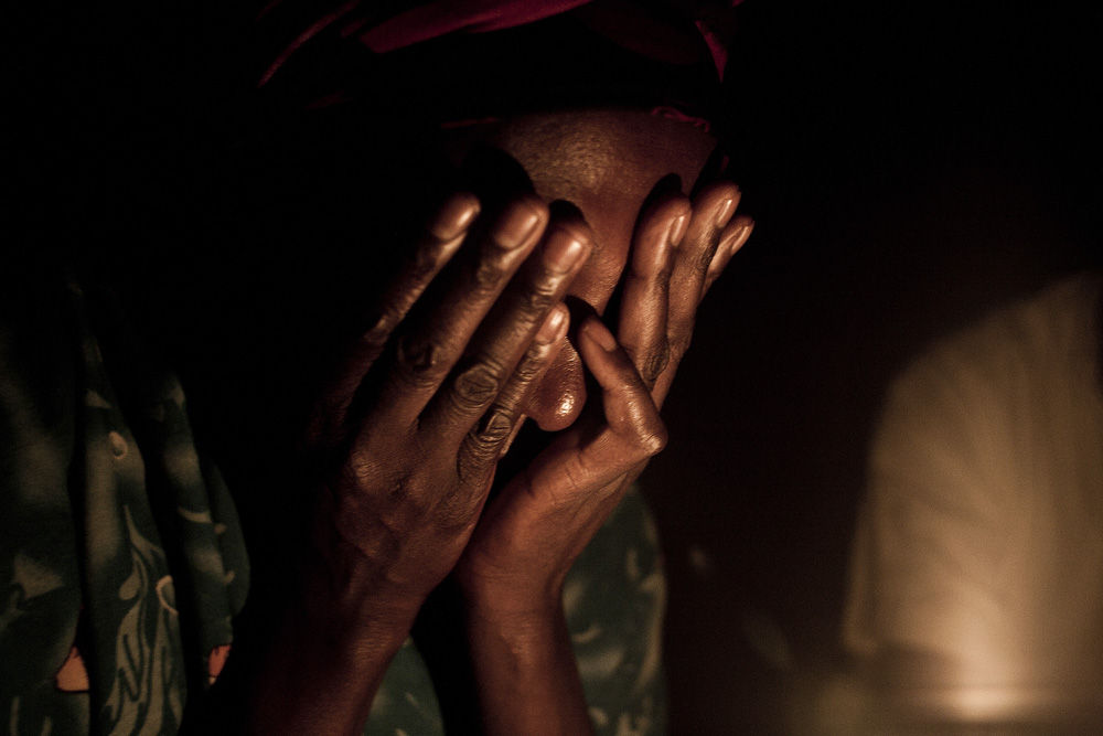 «LA FUGUEUSE» DE 16 ANS TOMBE ENCEINTE DES ŒUVRES DE SON COPAIN DE 20 ANS: Aïssatou Ndiaye entretenait des rapports sexuels avec Omar Ngala Diagne dans les salles de classe après les cours