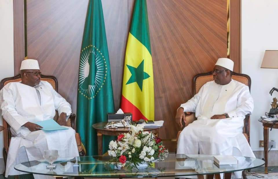 Décès d’ABC: Macky Sall rend hommage à «un brave compagnon»