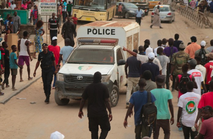 Braquage insolite: Un Sénégalais de 19 ans enfermé par le propriétaire d’une boutique