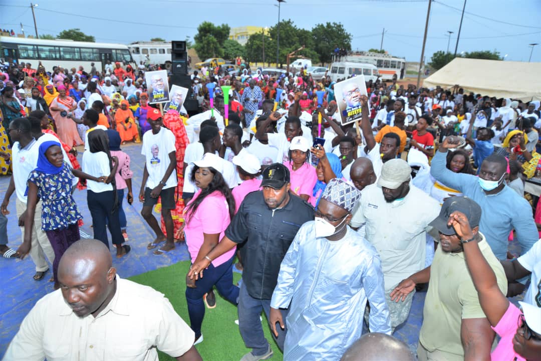 ACTIONS SOCIALES DANS SON FIEF DE KABATOKI: Papa Mademba Bitèye casque fort pour l’éducation, la santé et le sport