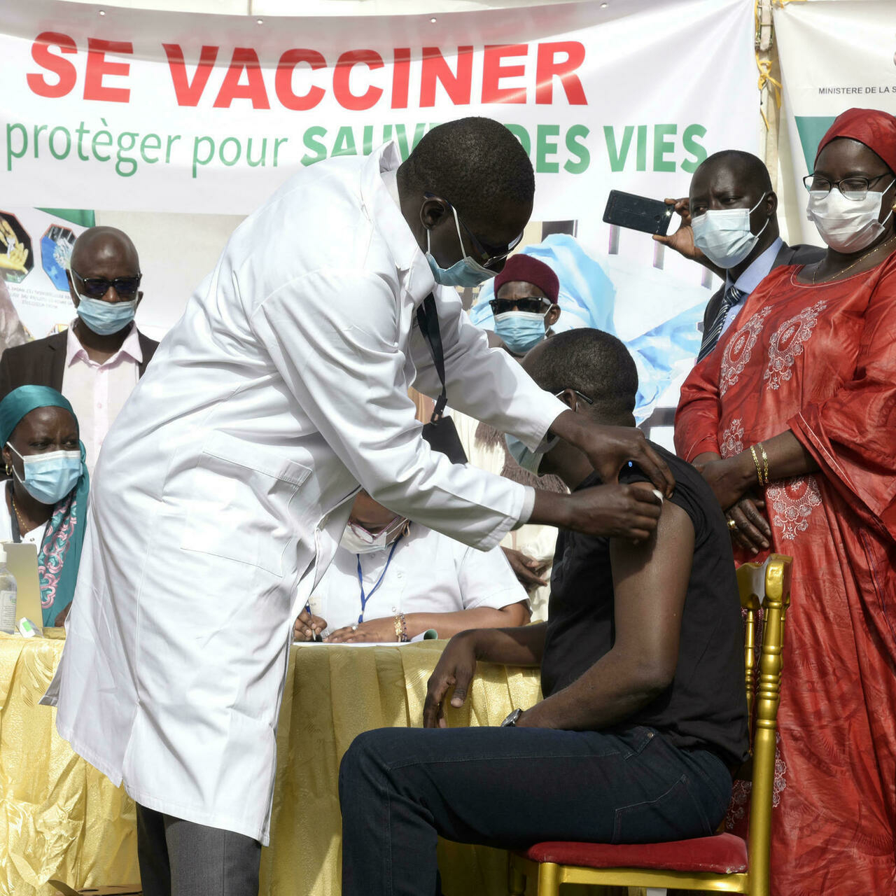 Diouf Sarr veut que les Sénégalais se vaccinent