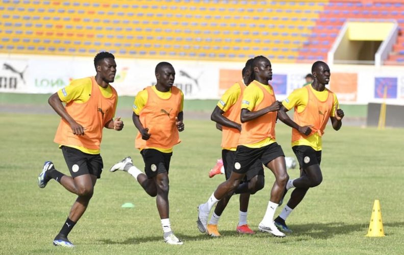 PREMIERE SEANCE D’ENTRAINEMENT HIER AU STADE LAT DIOR DE THIES: Le Sénégal lance «sa» Can avec 16 joueurs