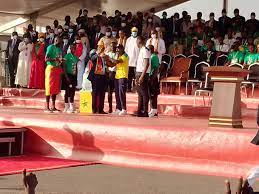 CEREMONIE D’ACCUEIL DES LIONS A L’AEROPORT LSS: Macky Sall fier du sacre des Lions, promet une récompense à la hauteur des résultats obtenus