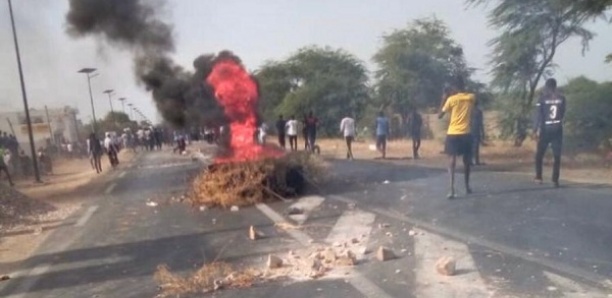 Ngor à feu et à gaz lacrymogène