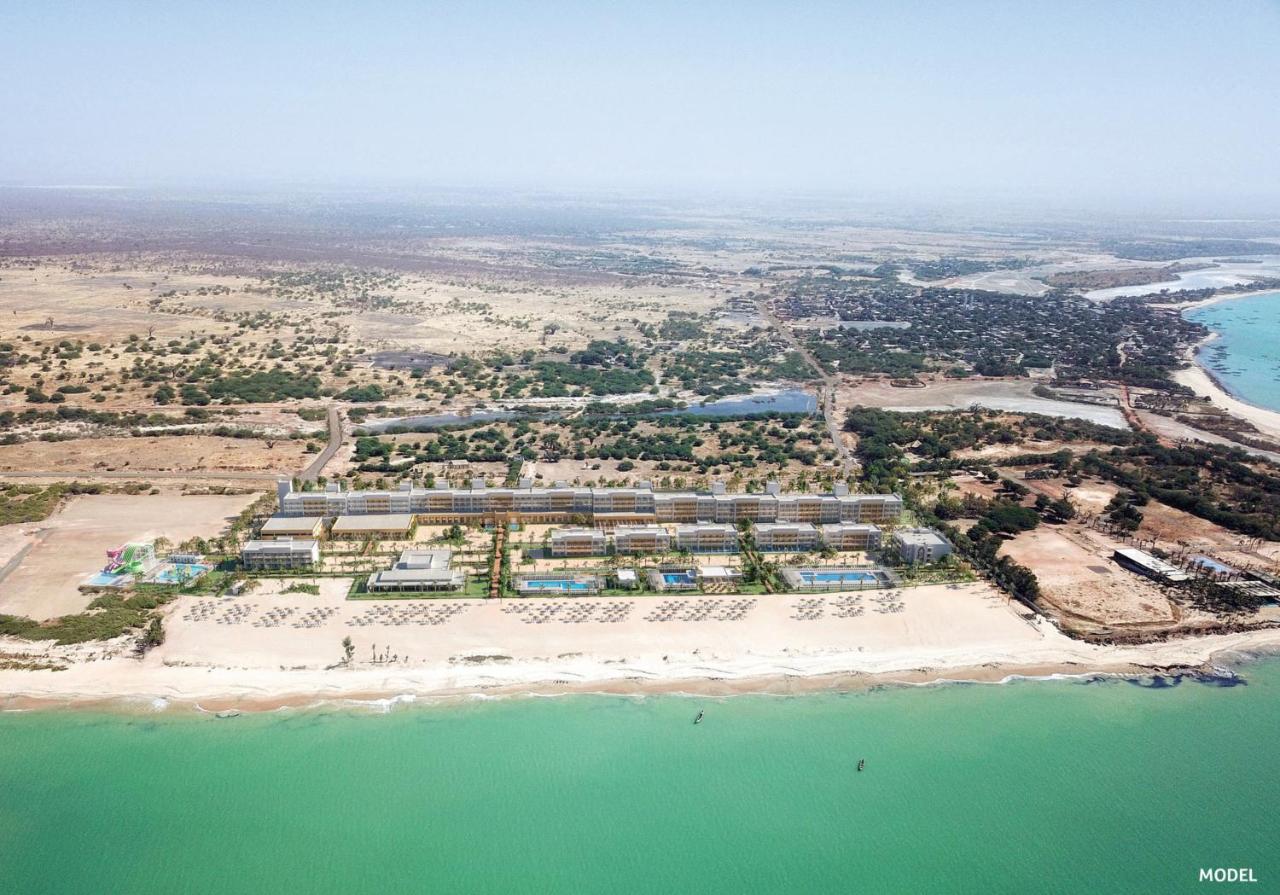 MACKY SALL A L’INAUGURATION DU COMPLEXE HOTELIER RIU BAOBAB DE POINTE SARENE «L’inauguration de ce magnifique complexe hôtelier marque une nouvelle étape dans le développement du tourisme au Sénégal»