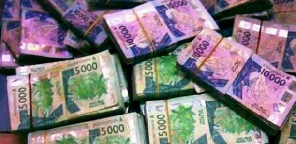 SAISIE RECORD DE FAUSSE MONNAIE PAR LES ENQUÊTEURS DE LA DOUANE: Près de 1.5 milliard de billets noirs en dollars et euros saisis par la Douane entre Louga-Thiès-Dakar