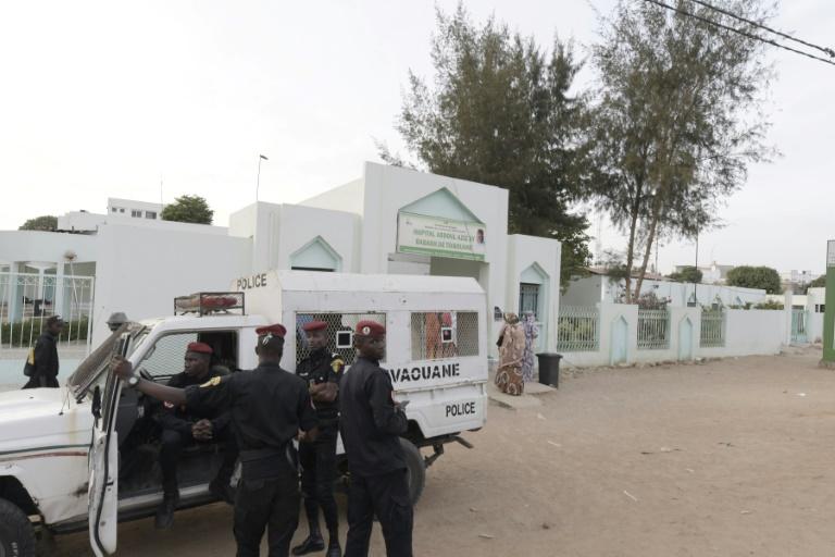 AFFAIRES DES BÉBÉS MORTS CALCINÉS À L’HÔPITALIL ABDOUL AZIZ SY DABAKH DE TIVAOUANE: Les agents de l'hôpital, en ordre de bataille, menacent de paralyser le système