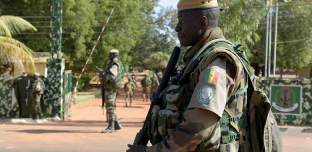 SUPPOSE DÉSENGAGEMENT MILITAIRE DU SÉNÉGAL AU MALI :L’armée dément et recadre Ousmane Sonko