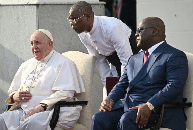 Le pape dénonce le "colonialisme économique" qui "se déchaîne" en Afrique