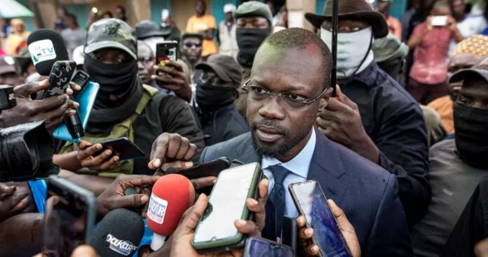 PRÉSIDENTIELLE DE 2024: Les avocats de Ousmane Sonko craignent une aggravation de sa peine en appel qui conduirait à son inéligibilité