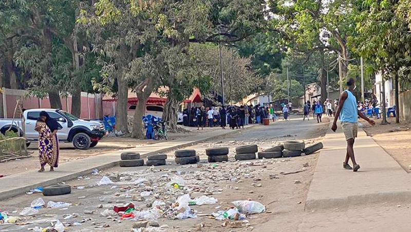 APRÈS-MIDI CHAUDE AUX ALENTOURS DU DOMICILE DE OUSMANE SONKO A NEMA KADIOR: Manifestants et forces de l’ordre se sont affrontés jusque tard la nuit