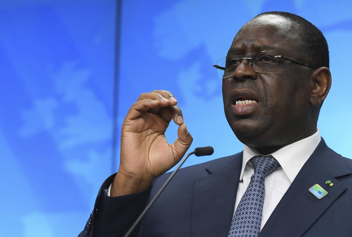 Societe Explosion d’une mine antichar en Casamance : Macky Sall rend hommage aux quatre “jambars tombés”