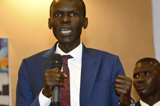 DEMENTI CONTRE DEMENTI : L’intersyndicale du Port exige l’arrêt immédiat de l’audit entaché d’irrégularités et dénonce l’arrogance et le mépris de Waly Diouf Bodian