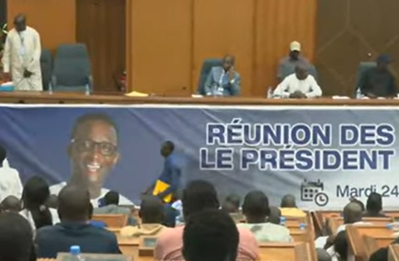 Moussa Sy farouche opposant à Amadou Ba au palais des congrés