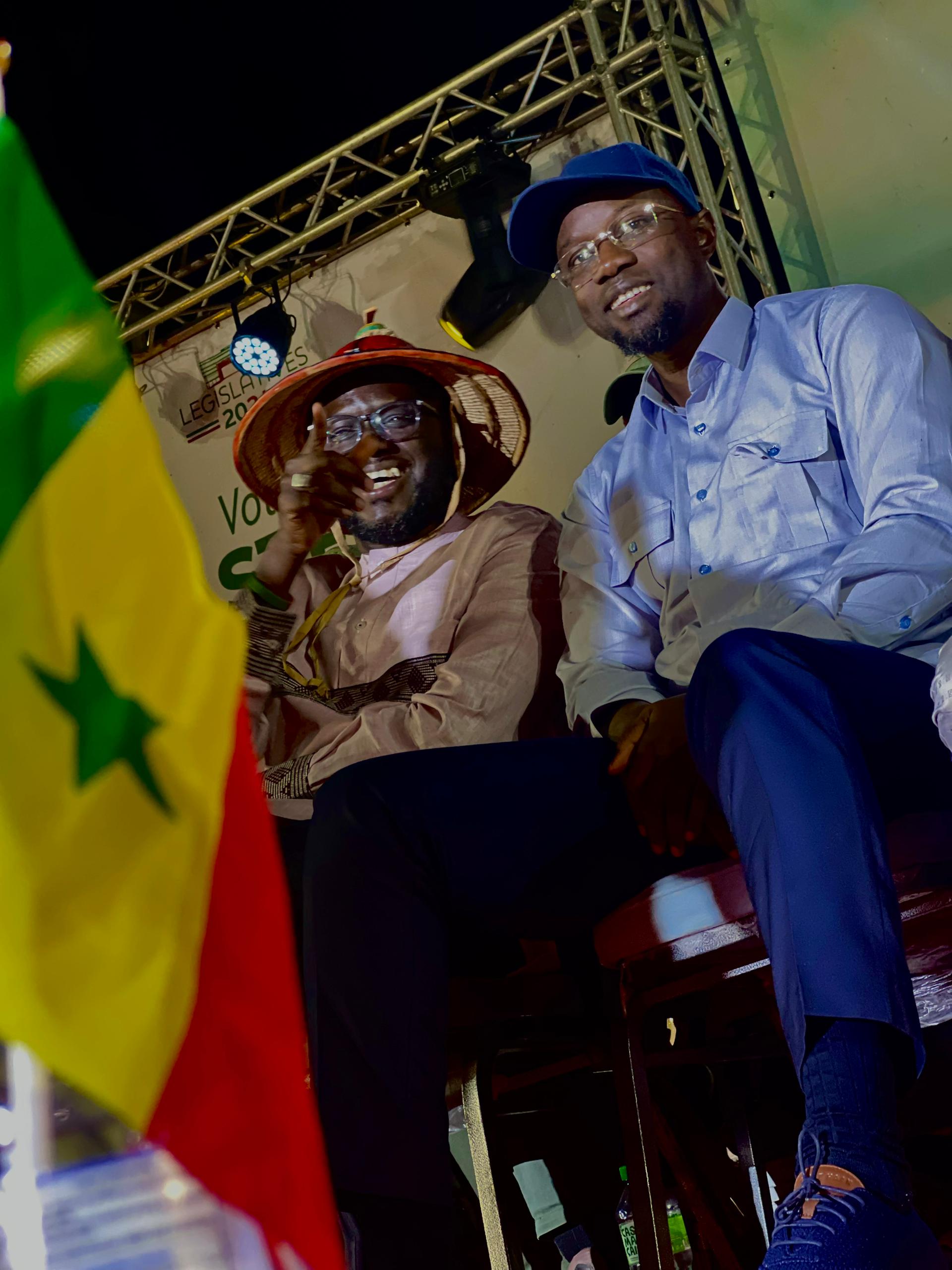 Dahra Djoloff: la nuit des étoiles pour Sonko, une fête de réussite pour El Malick Plus qu’un simple meeting politique, c’est une véritable démonstration de force qu’El Malick Ndiaye s'est livrée à Dahra, son fief. 