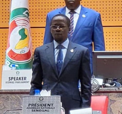 DECLARATION ABDOU MBOW : Nous sommes en train de vivre une véritable dictature et les Sénégalais ne l’accepteront pas.