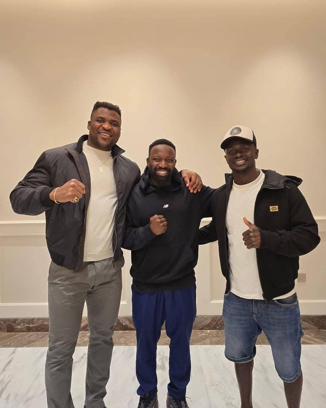 Arabie Saoudite : L’attaquant sénégalais Sadio Mané a invité chez lui, le champion en MMA Francis Ngannou