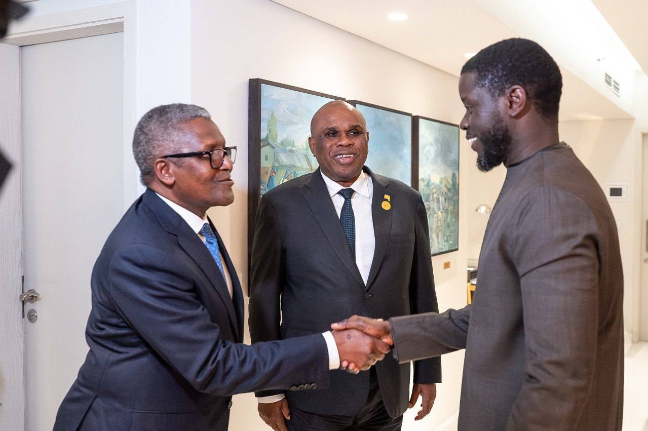 SOMMET DE L’UNION AFRICAINE : Le Président Bassirou Diomaye Faye a reçu Aliko Dangote et Dr. Okey Oramah (Afreximbank)