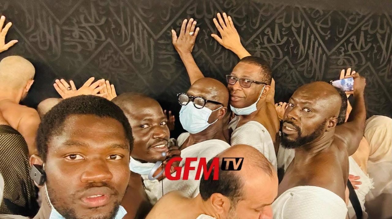 Youssou Ndour et son ‘’gangor’’ à La Mecque pour la Oumra