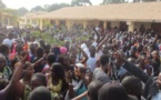 MOUVEMENT D’HUMEUR A L’UNIVERSITÉ ASSANE SECK DE ZIGUINCHOR : Les étudiants, dans la rue face aux forces de l’ordre, réclament l’achèvement des chantiers