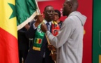 CÉRÉMONIE DE REMISE DE DRAPEAU:  Macky Sall dope les Lions et vise la victoire finale